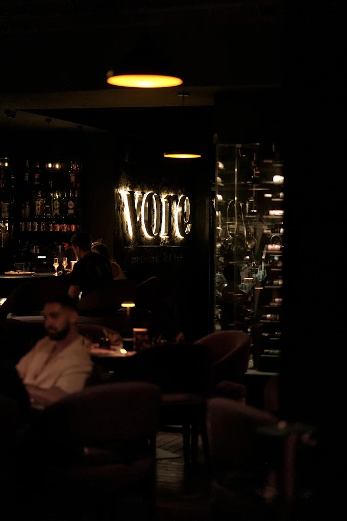 Vore bar signage at night